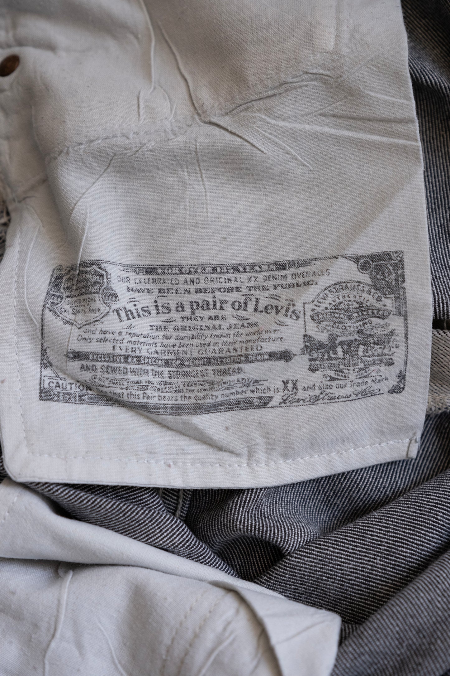 Vintage Levi's 1990s Grey 501 Red Tab Jeans