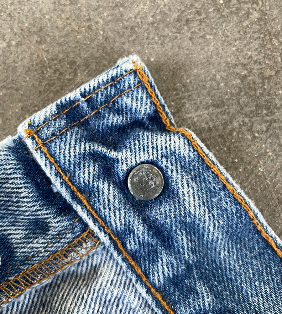 Levi's 501 1970's Blank Red Tab Tagged W33 L31