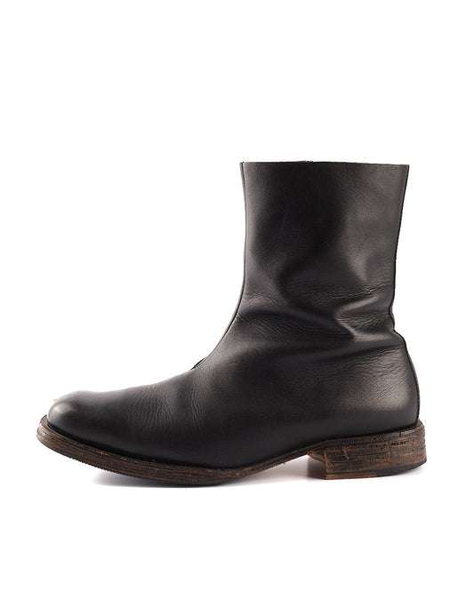 Martin Margiela F/W 2001 - 02 (10) Square Toe Boots in Polished Black Leather