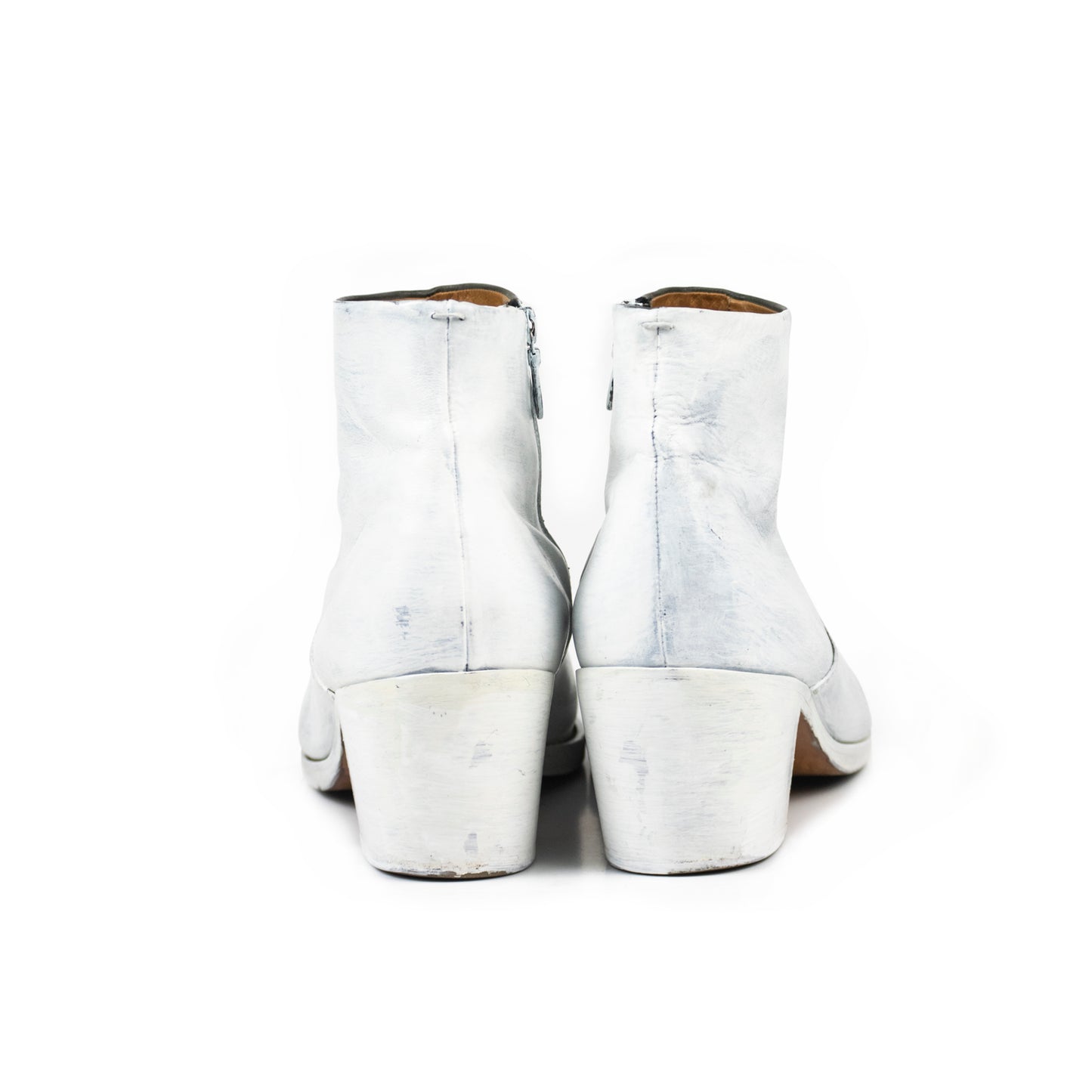 Martin Margiela F/W 2007 Cuban Heel Boots in Painted White Leather